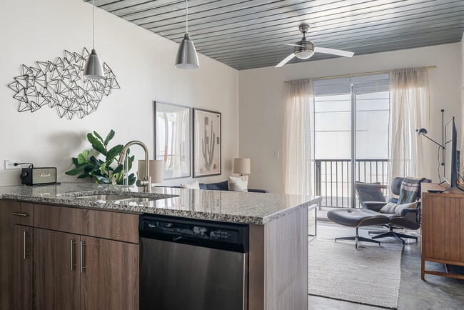 Photo - Live in Midtown for $1,515 – Prime Location! Unit MM2