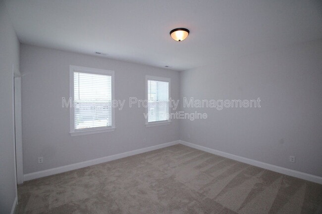 Photo - 612 Amaranth Dr
