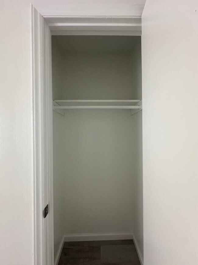 Photo - 320 Myrtlewood Cir