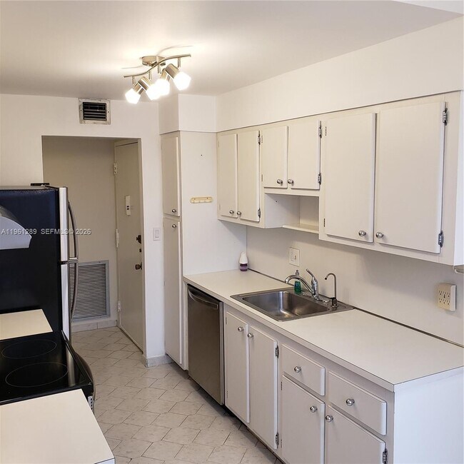Photo - 1200 NE Miami Gardens Dr Unit 213W