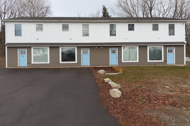 Building Photo - Oak Grove Unit 3