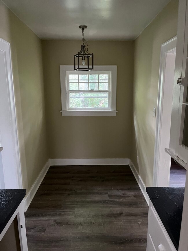 Office nook - 208 N Ballston Ave Unit 2