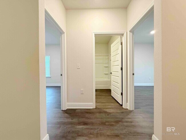 Photo - 30837 Semper Dr