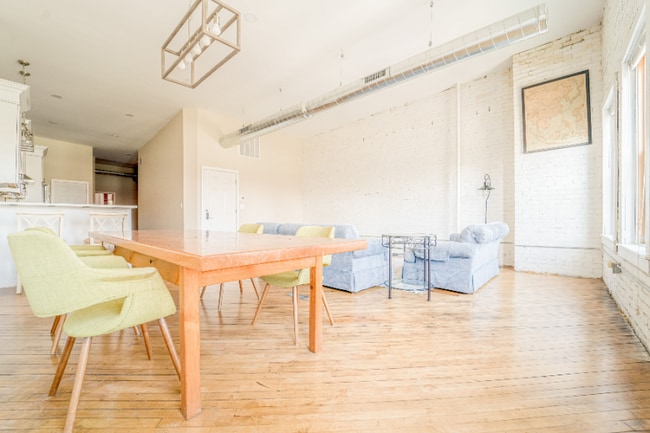 Photo - 186 State St Apartment