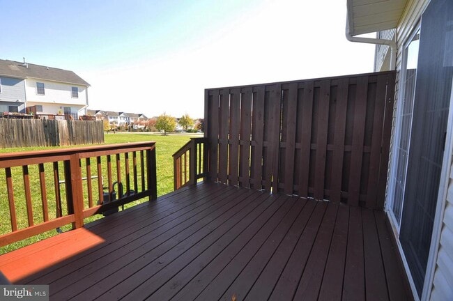 Photo - 117 Scirocco Ln