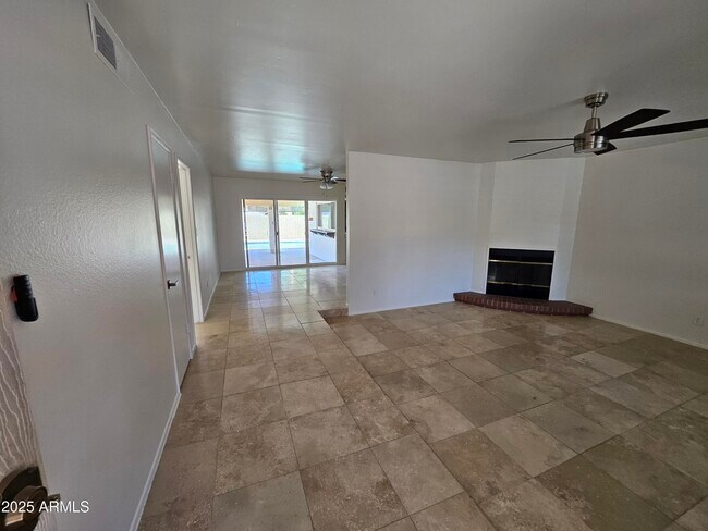 Photo - 2262 S Las Flores