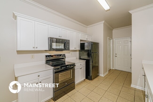 Photo - 2208 Spaulding Pl