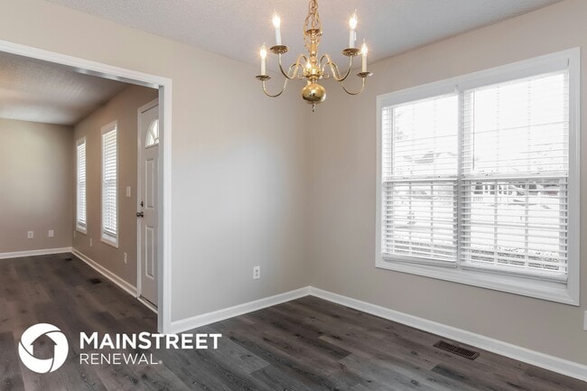 Photo - 1108 Woodbriar St