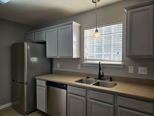 Photo - Ivy Square Patio Home