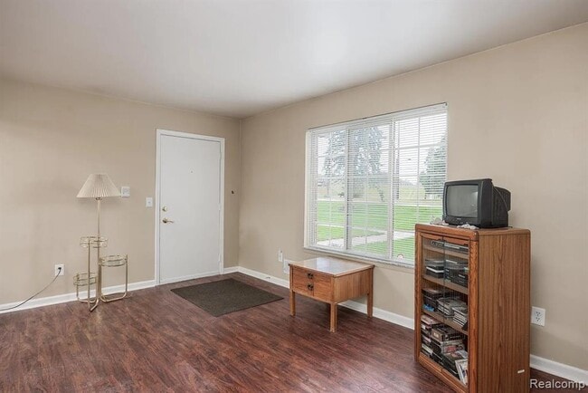43992 Freeway Dr Unit 94