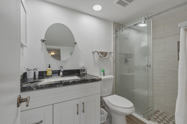 Photo - 9420 S Hollybrook Lake Dr Unidad 304