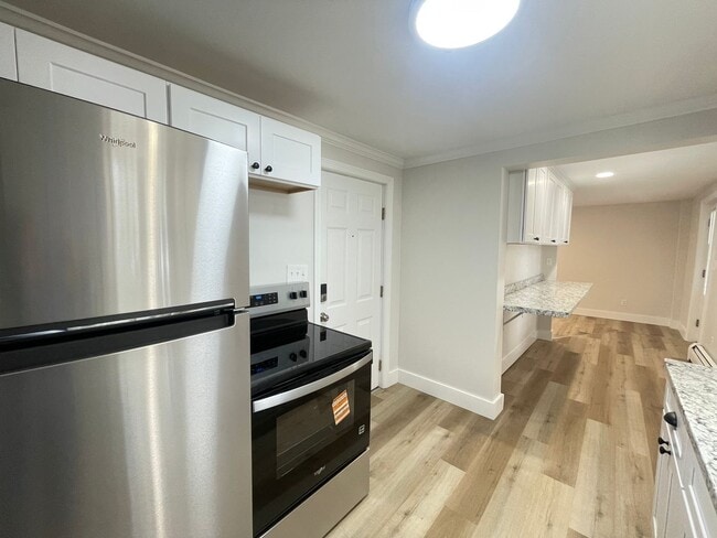 Photo - 16 Avon St Unit 2