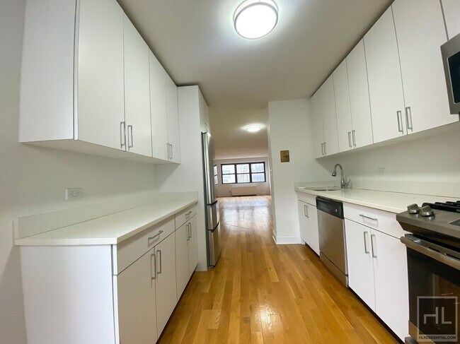 Photo - E 88th St Unit 5A