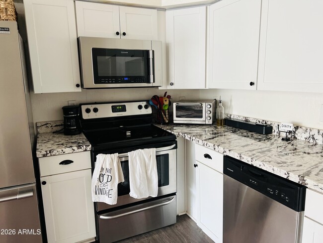 Photo - 1711 W Montecito Ave