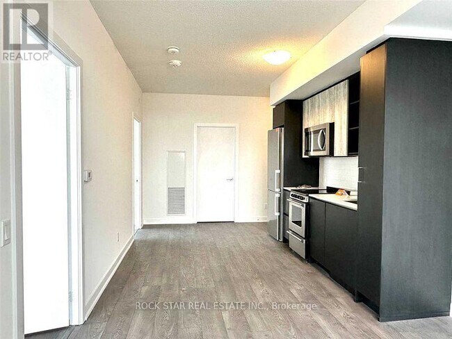 Photo - 251 Manitoba St Unit 1510