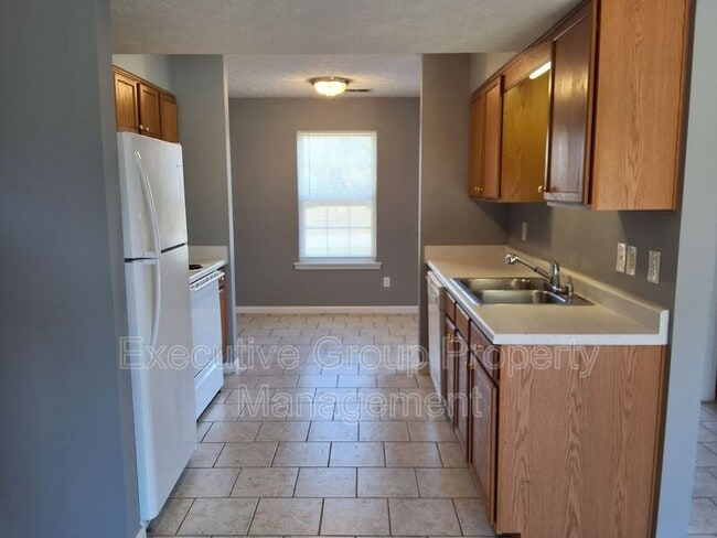 Photo - 145 Pointers Ct