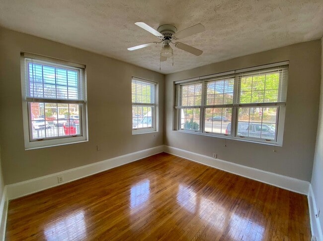 Photo - Spacious One Bedroom in Poncey-Highland Unit 963-201