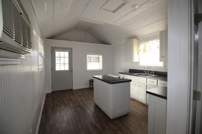 Photo - 449 Cherry Creek Ln