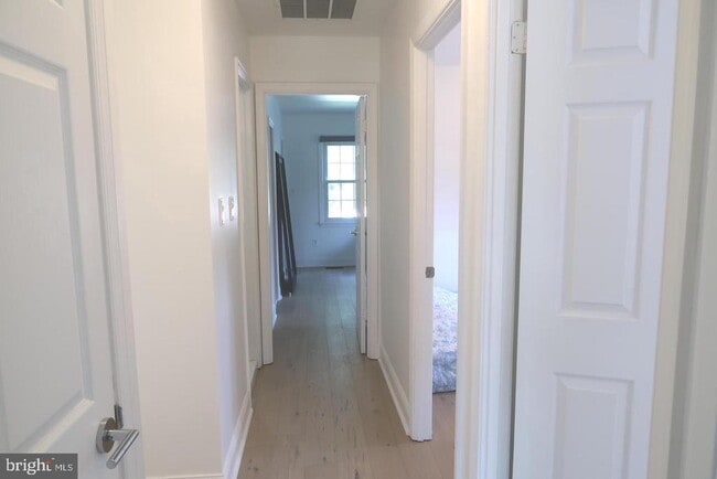 Photo - 9530 Ashbourn Dr