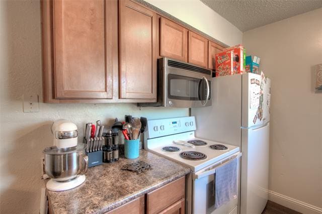 Photo - 205 W Trinity St