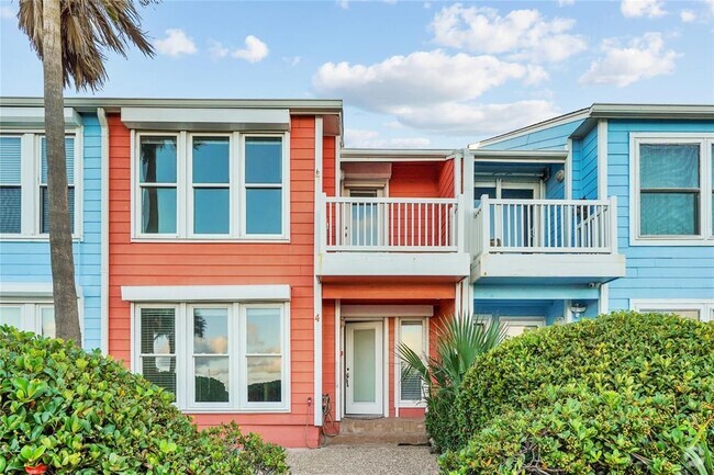 Building Photo - 8416 Seawall Blvd Rental