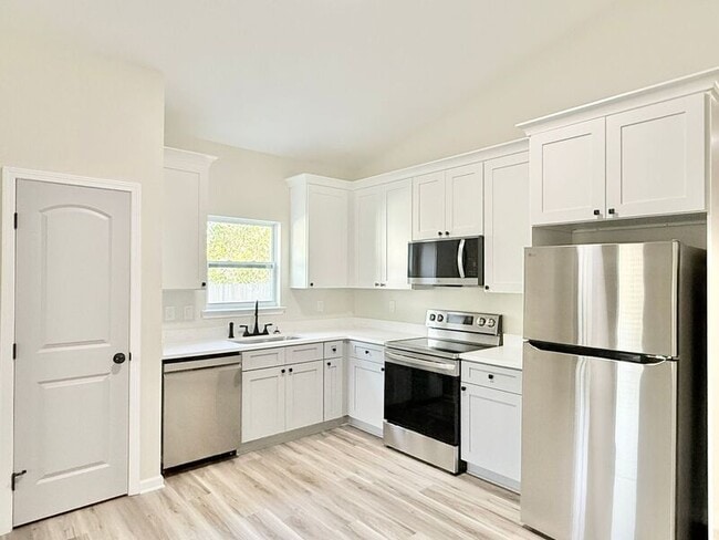 Photo - 751 Lloyd Alley Unit B