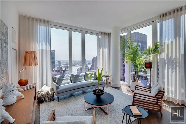 Photo - East 44th Street Unit 22G