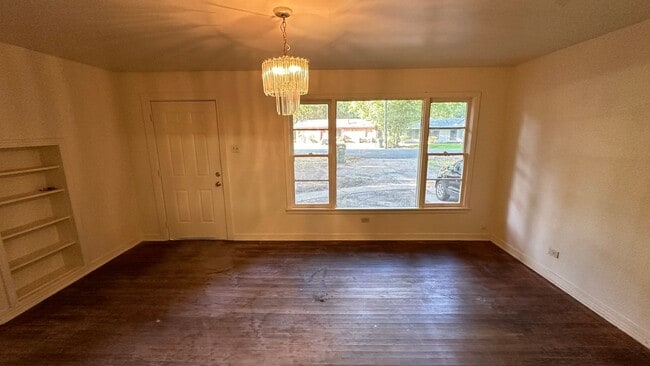 Photo - Cute 4 Bedroom Home!