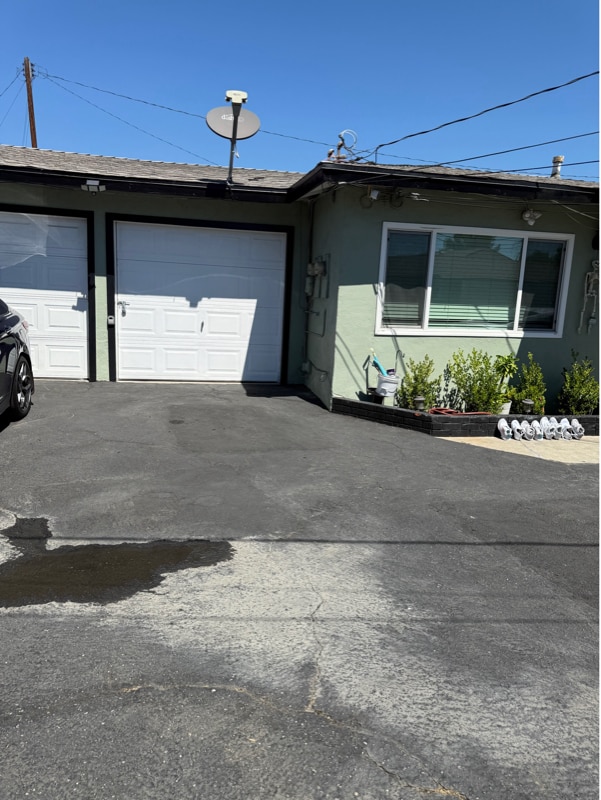 Photo - 3251 Stevens Ave