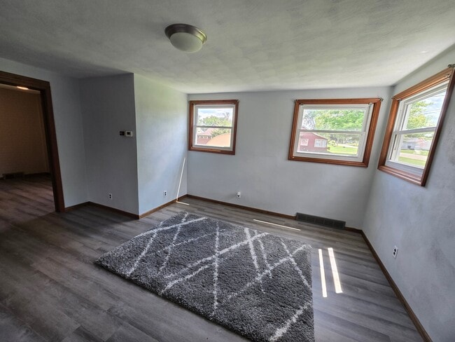 Photo - 1141 Bittel St