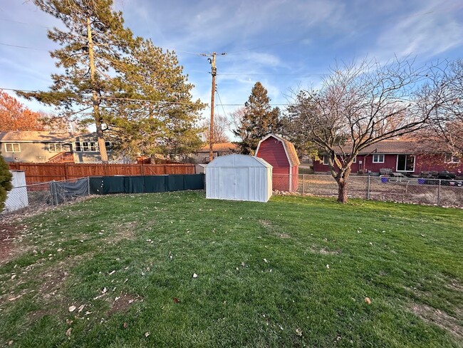 Photo - 1304 Overlook Dr