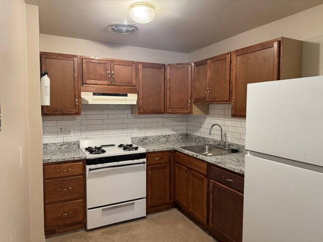 Building Photo - 2822 Saxton Rd Unit 2 Rental