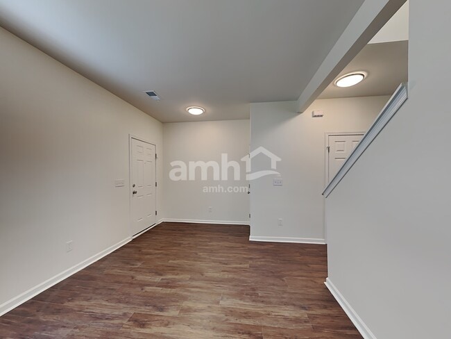 Photo - 621 Brightwell Dr