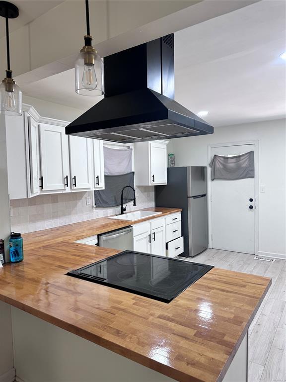 Photo - 1632 58th St W