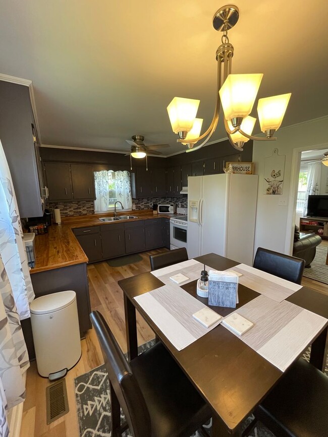 Photo - Cute country home in Lewisburg