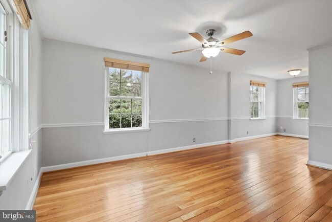 Photo - 3263 S Stafford St
