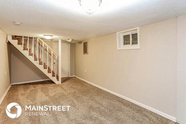 Photo - 7308 Maywood Ave