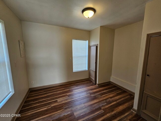 Photo - 1814 Arthur Ave Unidad A