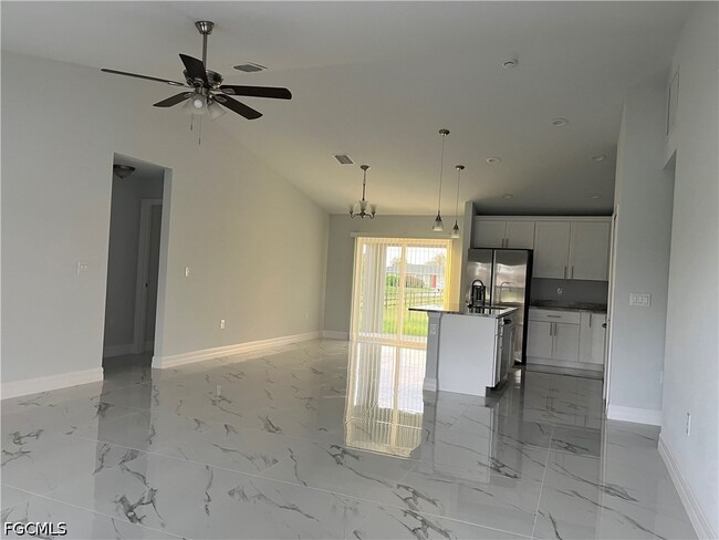 Photo - 4110 19th St SW