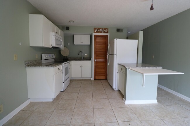 Photo - 1255 Ponce Island Dr Unidad 739 # Rental