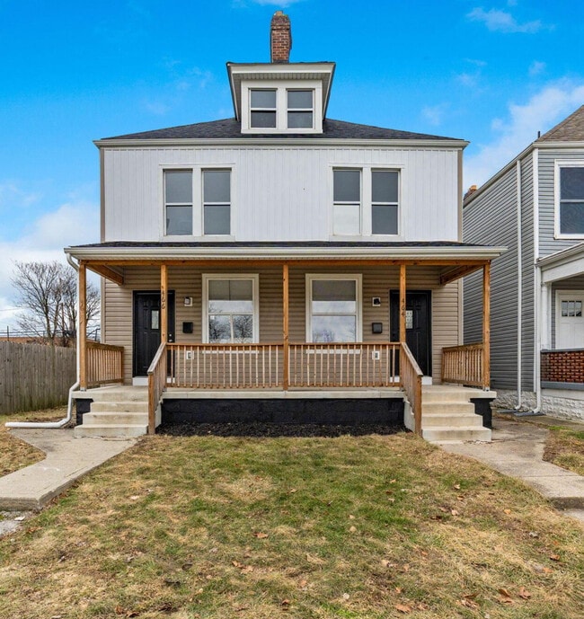 Photo - 466 N Garfield Ave Townhome