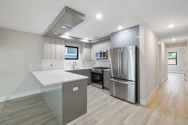 Photo - 524 64th St Unit 3