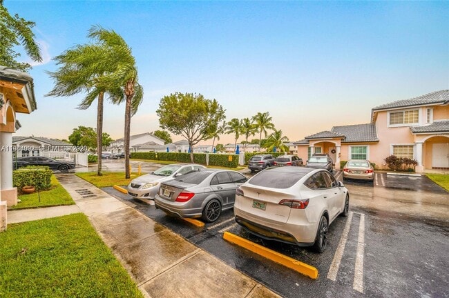 Photo - 14260 SW 121st Pl