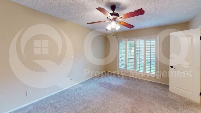Photo - 5809 Chimney Wood Cir