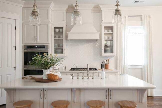 Photo - 237 Stephens Valley Blvd