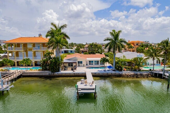 Photo - 11240 7th St E