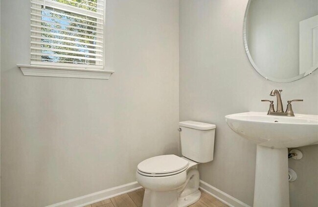 Photo - 88 Werner Brk Wy SW