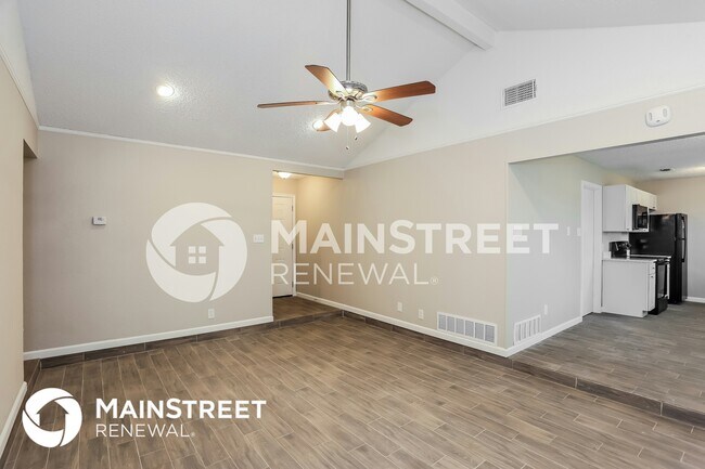 Photo - 6707 Country Creek Dr