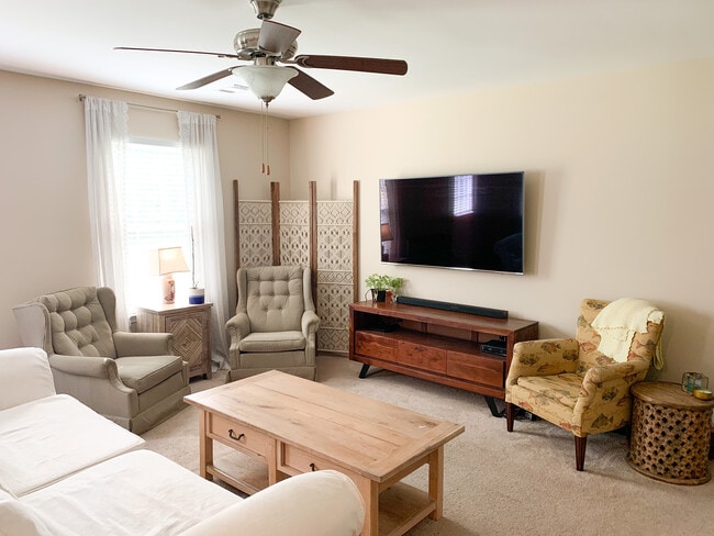 LIVING ROOM - 110 Ristona Dr