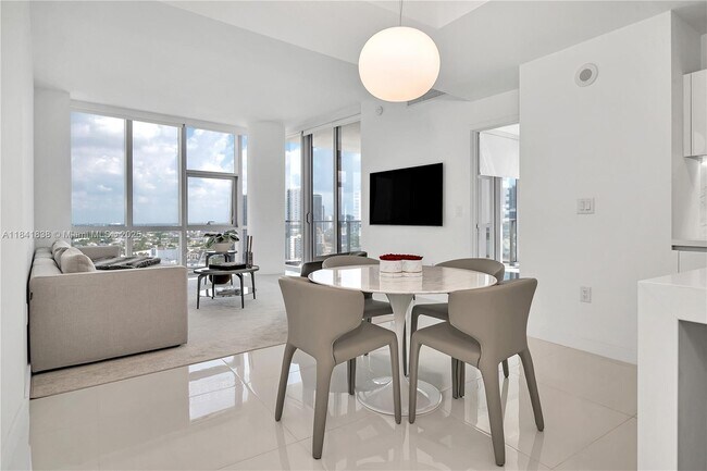 Photo - 851 NE 1st Ave Unit 1701